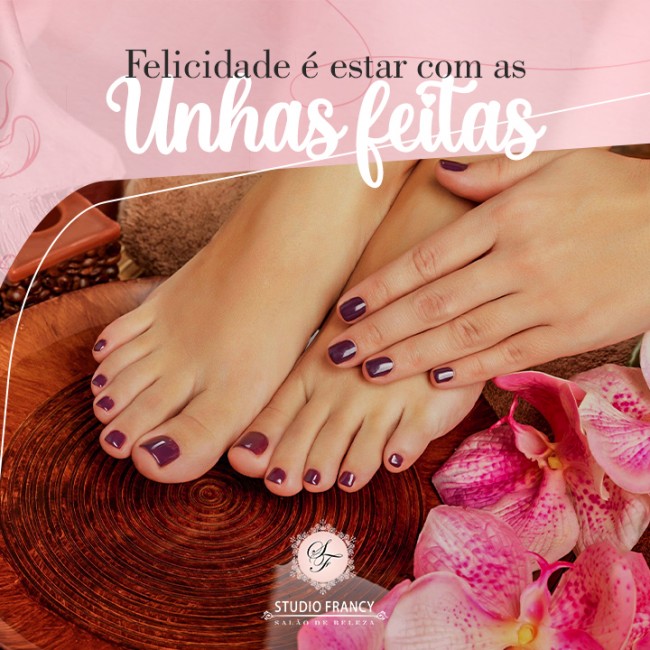 Felicidade é estar com as unhas feitas!